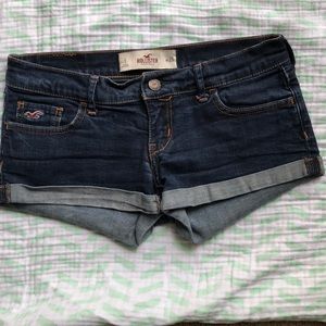 Hollister cuffed shorts